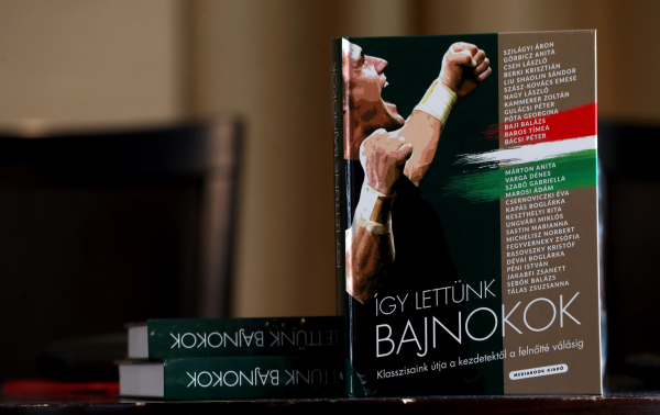 Bajnok könyv a bajnokokról Bajnok könyv a bajnokokról