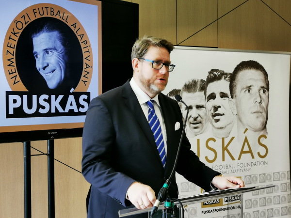 Szepesi-díj: Lakat T. Károly