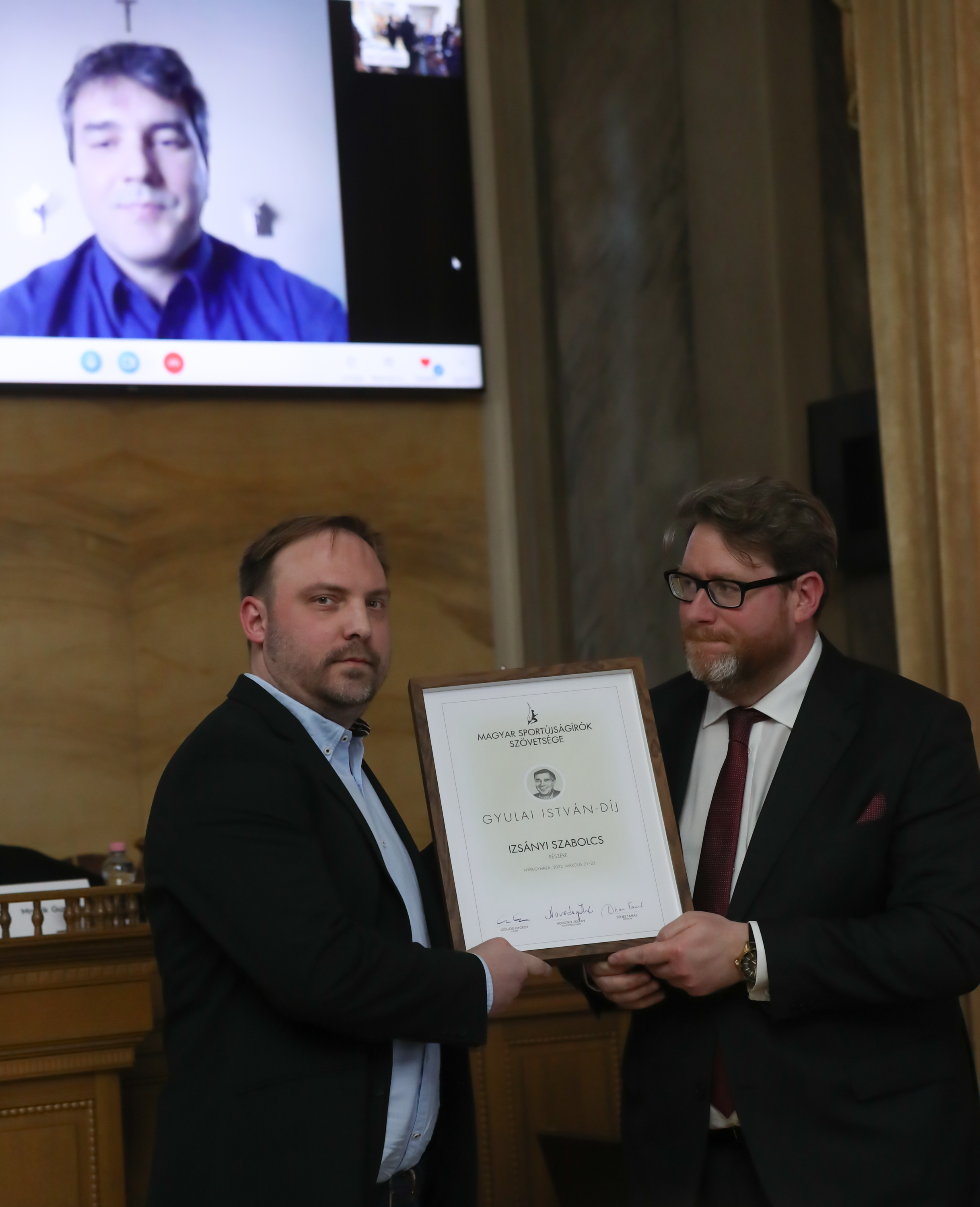 Izsányi Szabolcs Gyulai-díjas