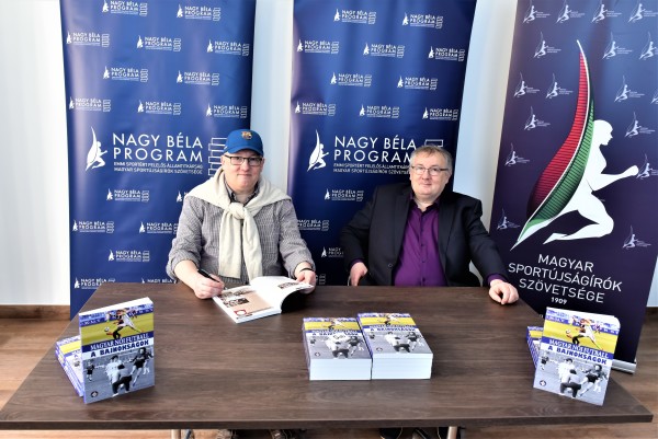 Egy trilógia első része Egy trilógia első része