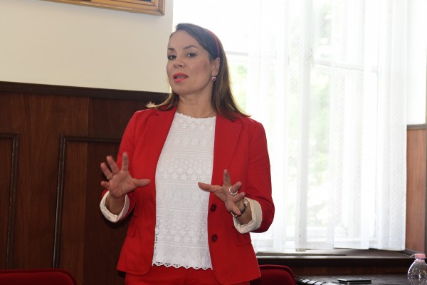 Tanácskozás a Groupamában